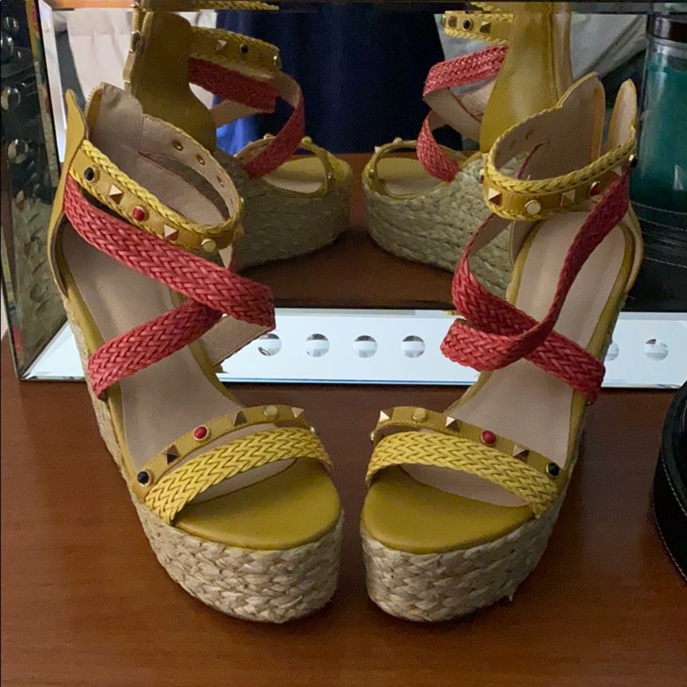 Platform wedges